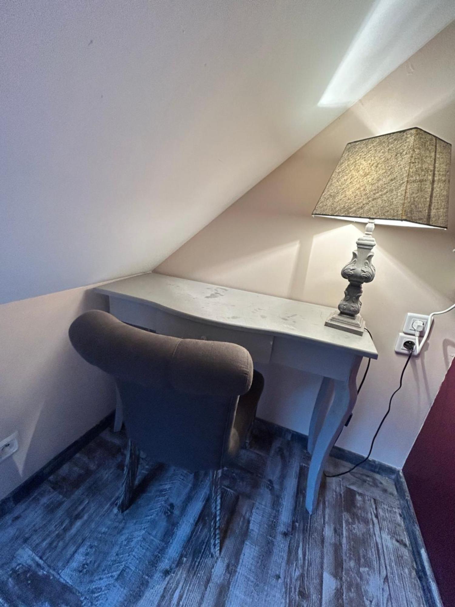 Le D'Tour Gourmand Toulouse-le-Chateau Exterior foto