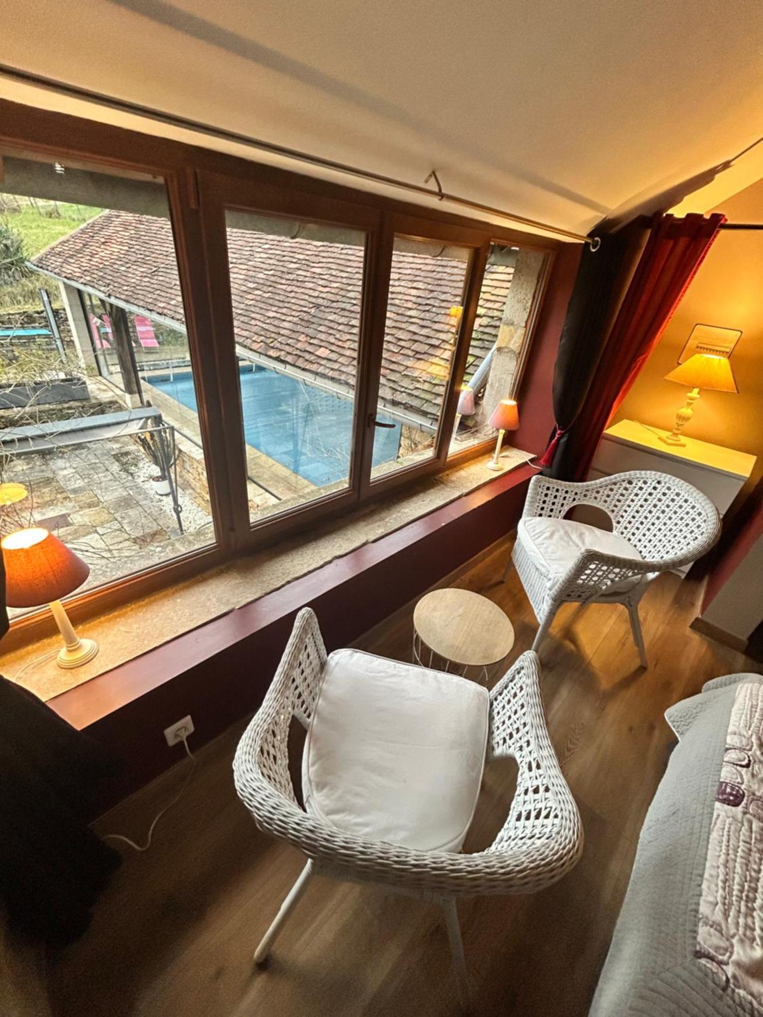 Le D'Tour Gourmand Toulouse-le-Chateau Exterior foto