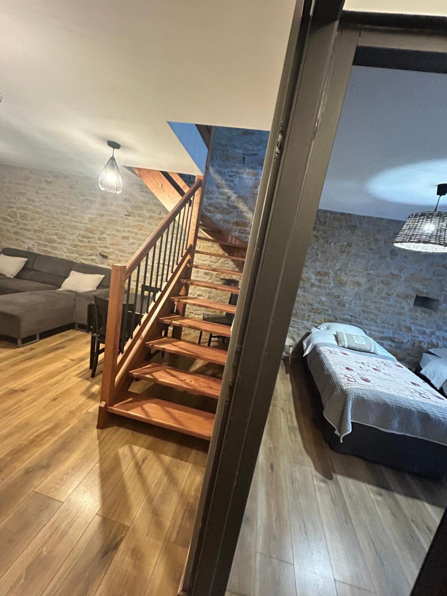 Le D'Tour Gourmand Toulouse-le-Chateau Exterior foto